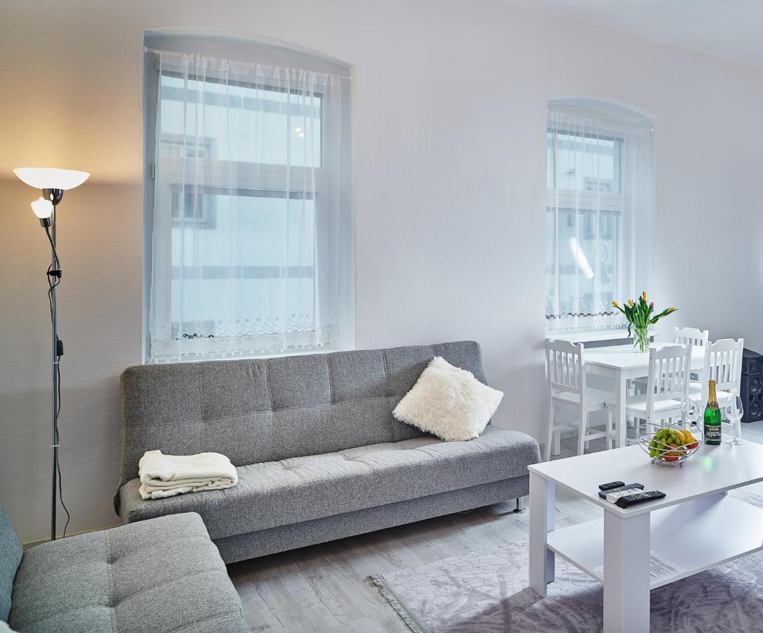 Apartman Bb Centrum Banska Bystrica Ngoại thất bức ảnh